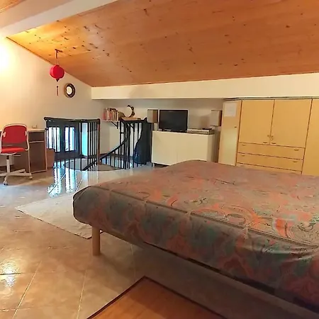 Casa Il Volo Lägenhet San Zeno di Montagna